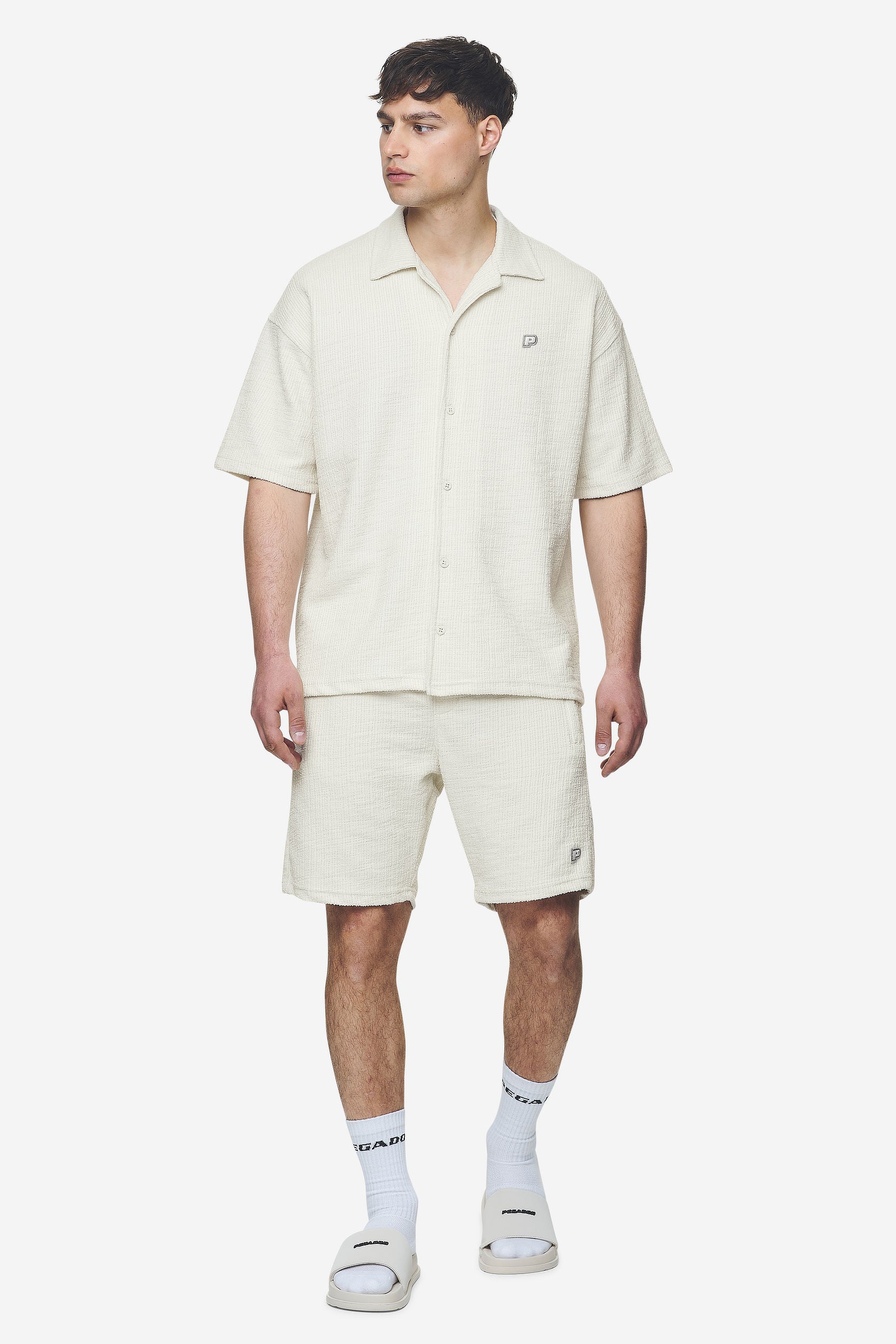 Pegador Libco Structured Knit Shirt Salty Cream Ganzkörper Bild aus der Next Wave Kollektion für Herren