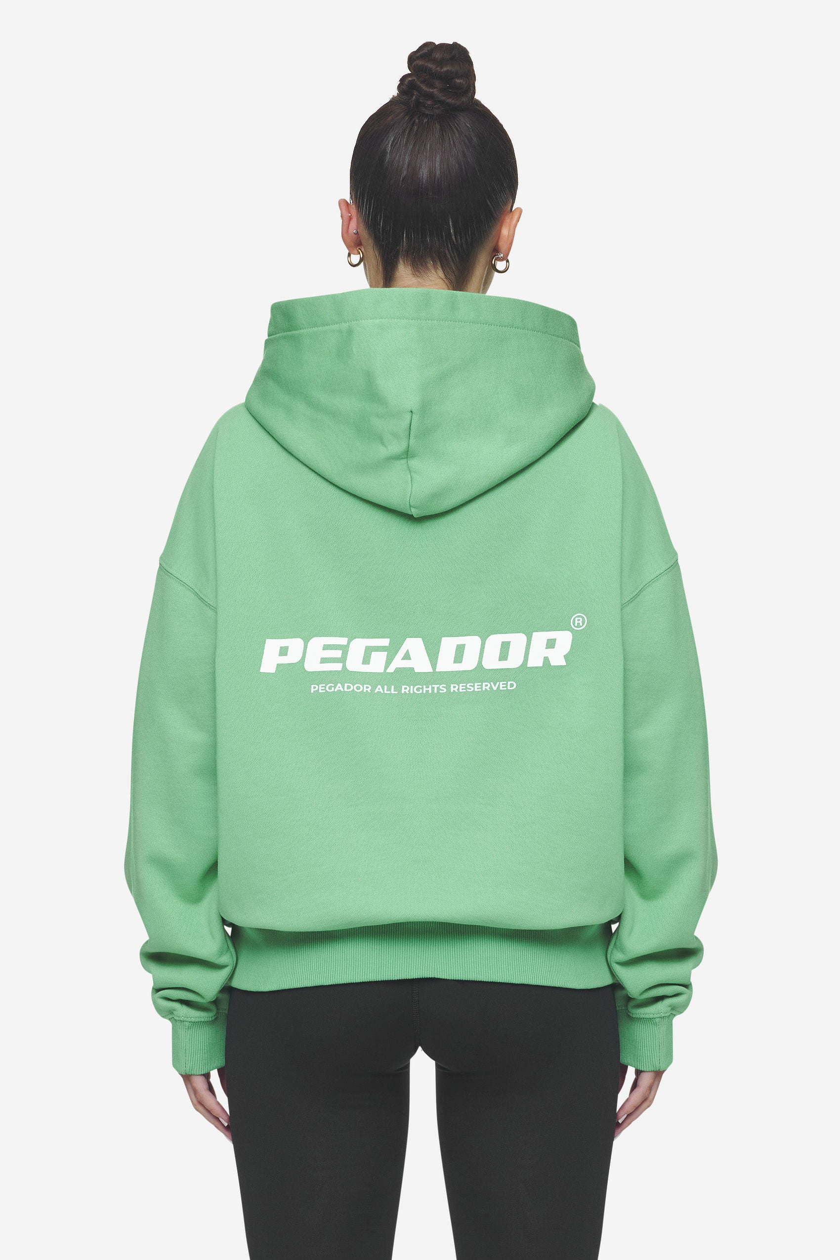 Pegador Atna Logo Oversized Hoodie Washed Peppermint Green White Hauptansicht aus der Next Wave Kollektion für DaHerren