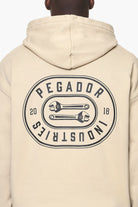 Pegador Comet Oversized Hoodie Vintage Washed Kingdom Beige Detailshot aus der Built to Last Kollektion für Herren