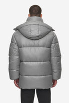 Pegador Conell Puffer Parka Rock Grey Detailshot aus der PEGADOR® Outerwear 24 Kollektion für Herren