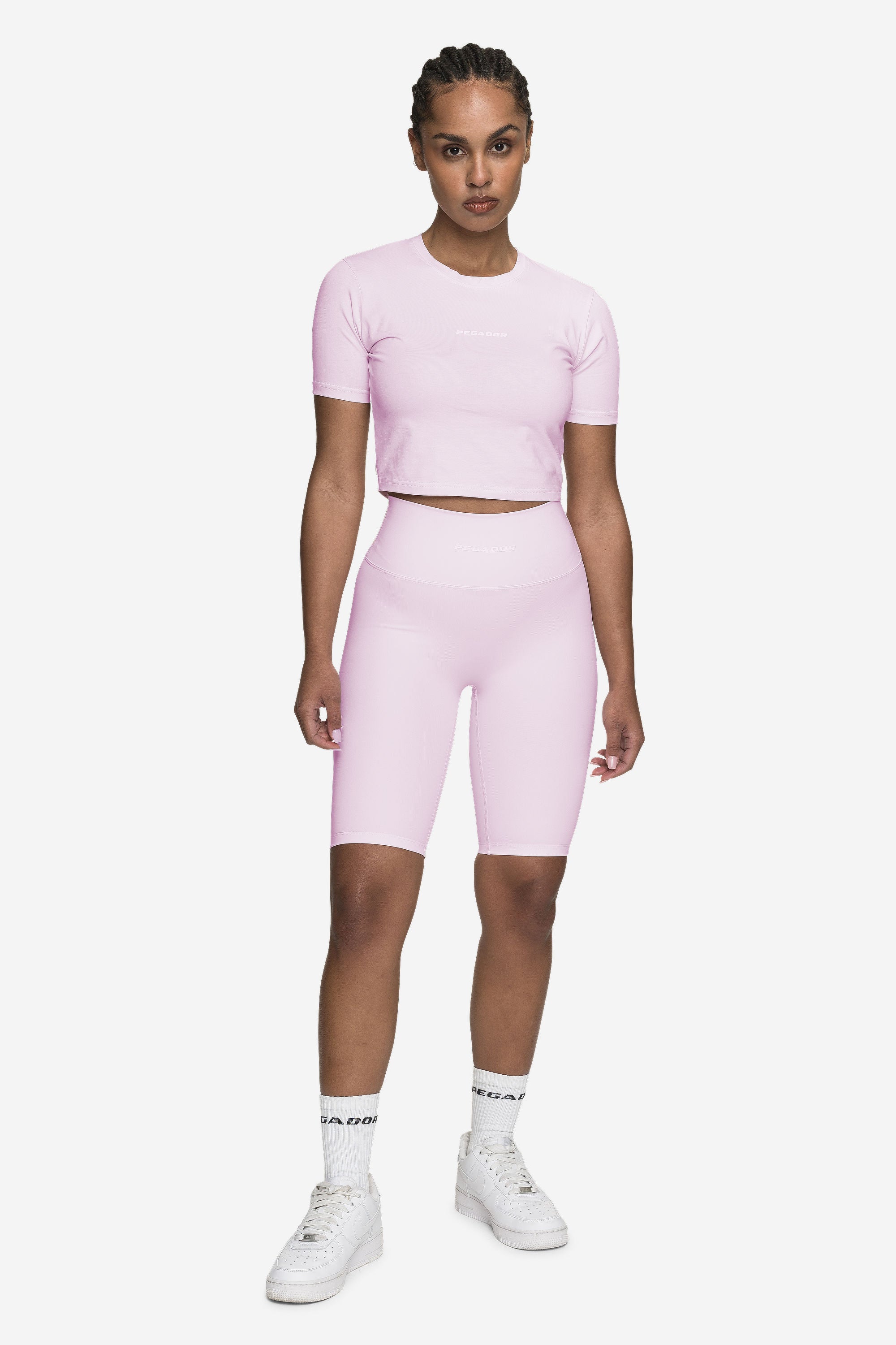 Pegador Lupita Biker Shorts Bubblegum White Ganzkörper Bild aus der Next Wave Kollektion für DaHerren