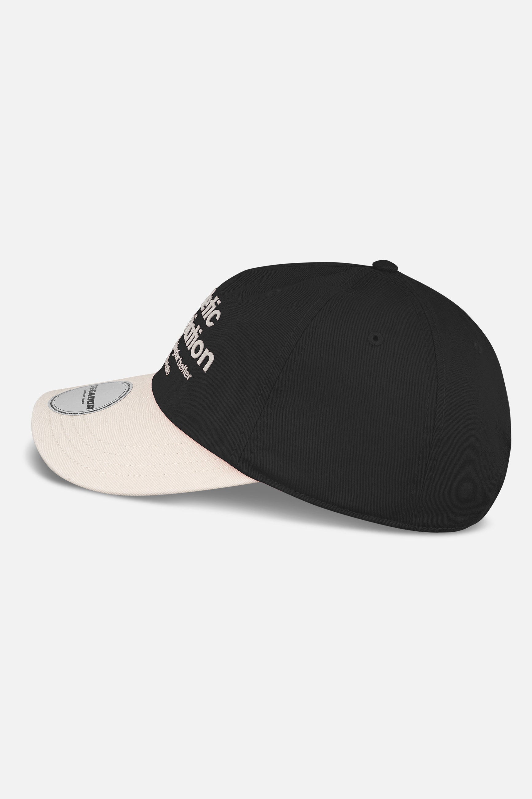 Pegador Alchar Baseball Cap Black Desert Sand Ganzkörper Bild aus der Never Too Late Kollektion für Herren