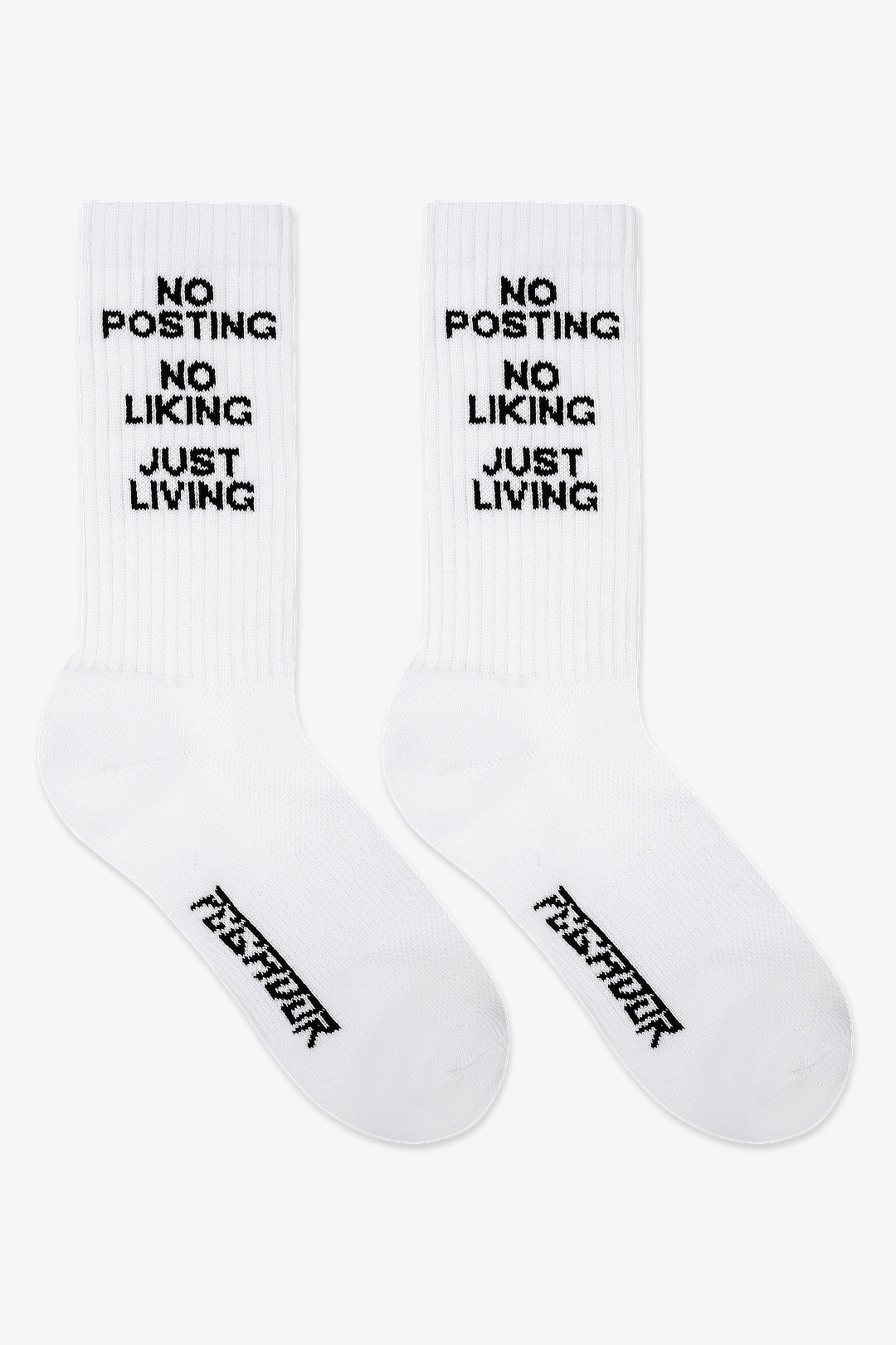 Pegador No Posting Socks White Black Hauptansicht aus der Do not Disturb Kollektion für Herren