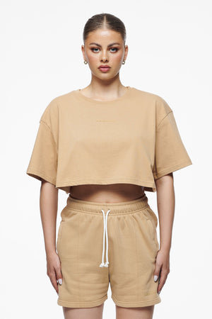 Pegador Layla Oversized Cropped Tee Vintage Washed Espresso Gum Hauptansicht aus der Finer Things Kollektion für DaHerren