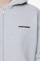 Pegador Logo Oversized Sweat Jacket Grey Melange Detailshot aus der Built to Last Kollektion für Herren