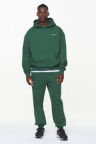 Pegador Logo Heavy Sweat Jogger Vintage Washed British Green Ganzkörper Bild aus der Built to Last Kollektion für Herren