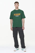 Pegador County Oversized Tee Vintage Washed British Green Ganzkörper Bild aus der Built to Last Kollektion für Herren