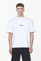 Pegador Colne Logo Oversized Tee White Gum Seitenansicht aus der Built to Last Kollektion für Herren