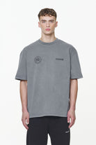 Pegador Dike Oversized Tee Vintage Grey Seitenansicht aus der Built to Last Kollektion für Herren