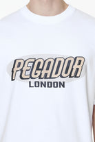 Pegador County Oversized Tee White Detailshot aus der Built to Last Kollektion für Herren