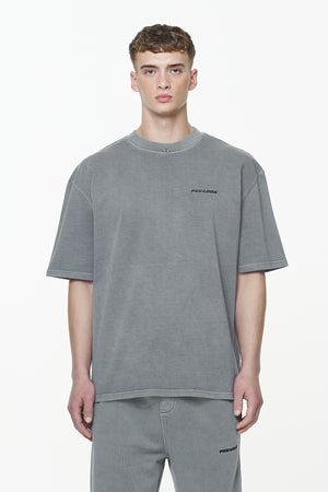 Pegador Logo Oversized Tee Vintage Grey Hauptansicht aus der Built to Last Kollektion für Herren