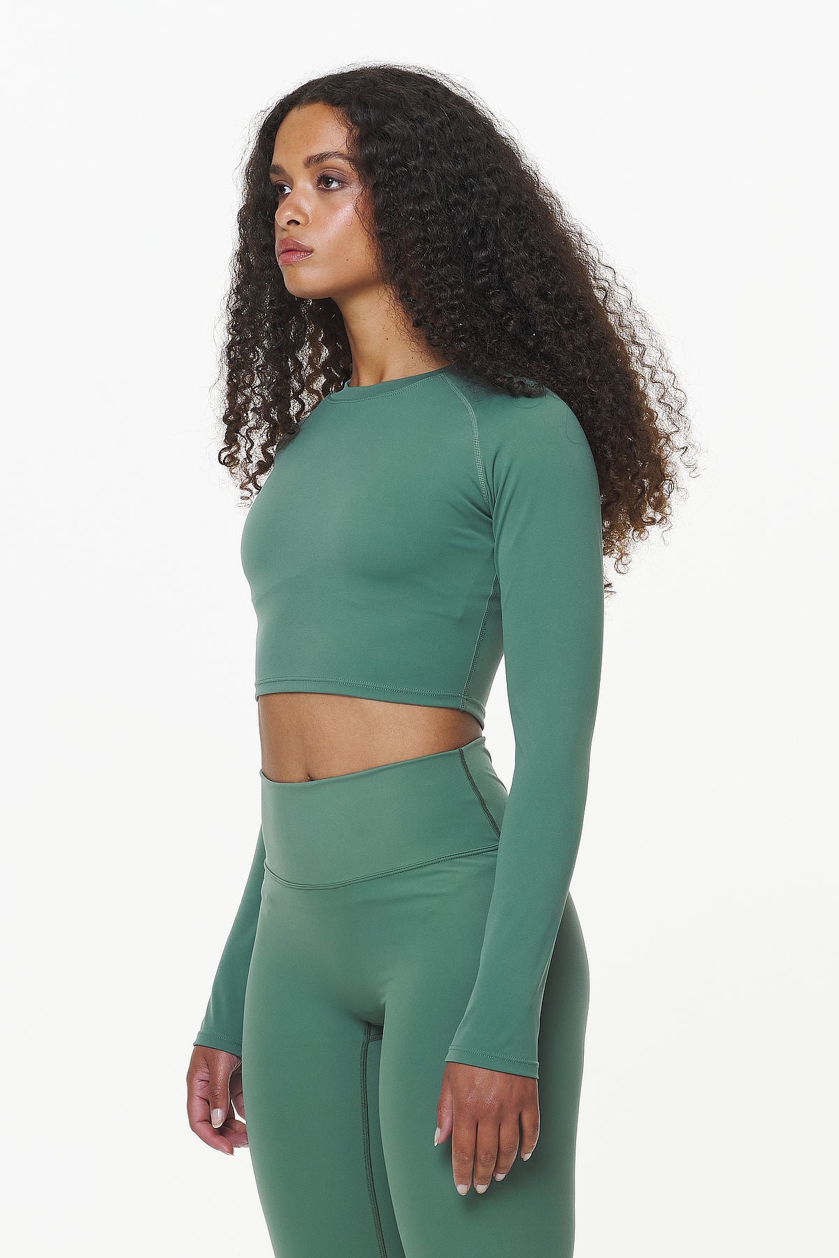 Pegador Bow Longsleeve Garden Green Gegenansicht aus der Built to Last Kollektion für DaHerren