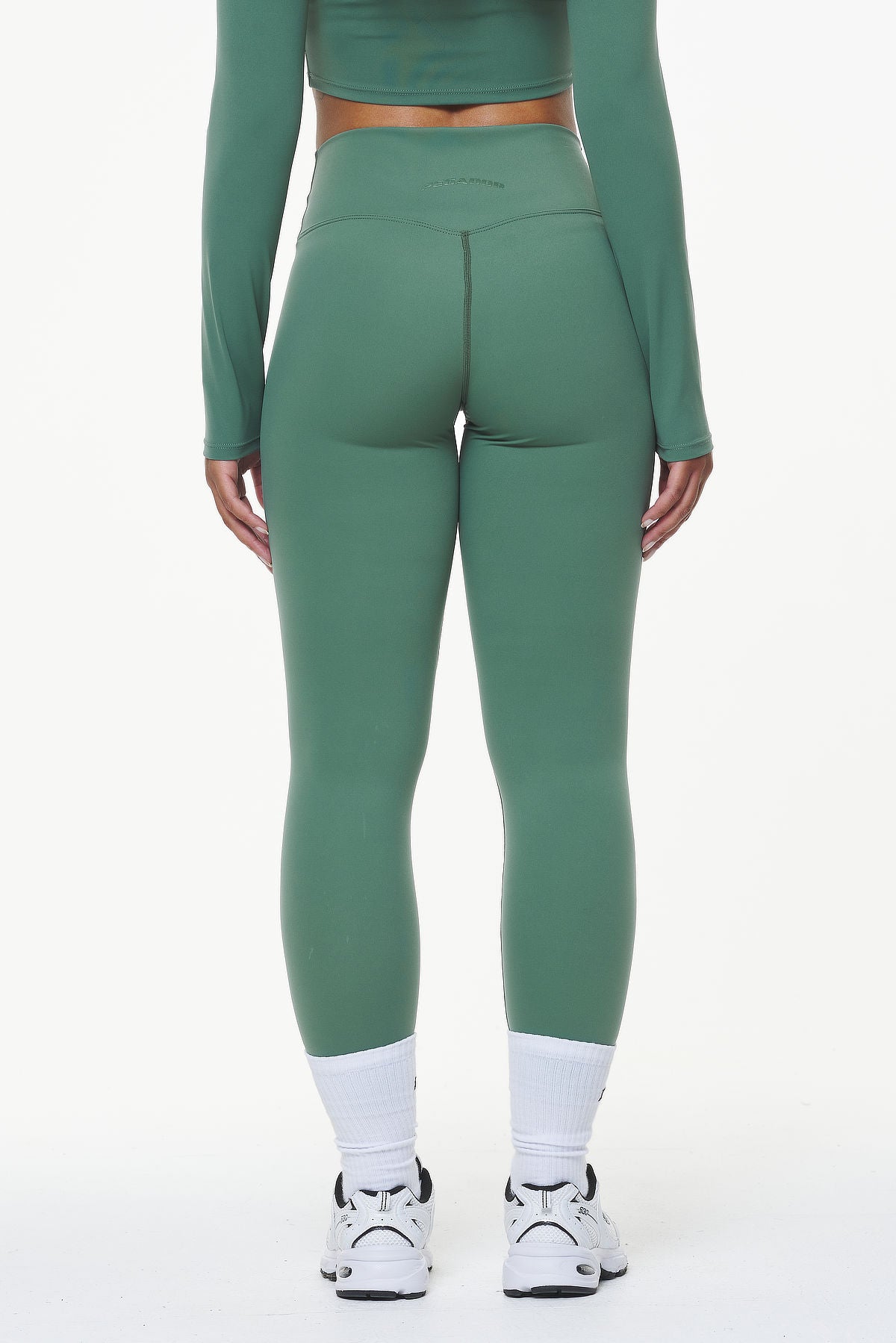 Pegador Bailey Leggings Garden Green Detailshot aus der Built to Last Kollektion für DaHerren