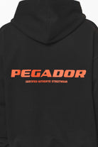 Pegador Colne Logo Oversized Hoodie Black Signal Red Detailshot aus der Do not Disturb Kollektion für Herren