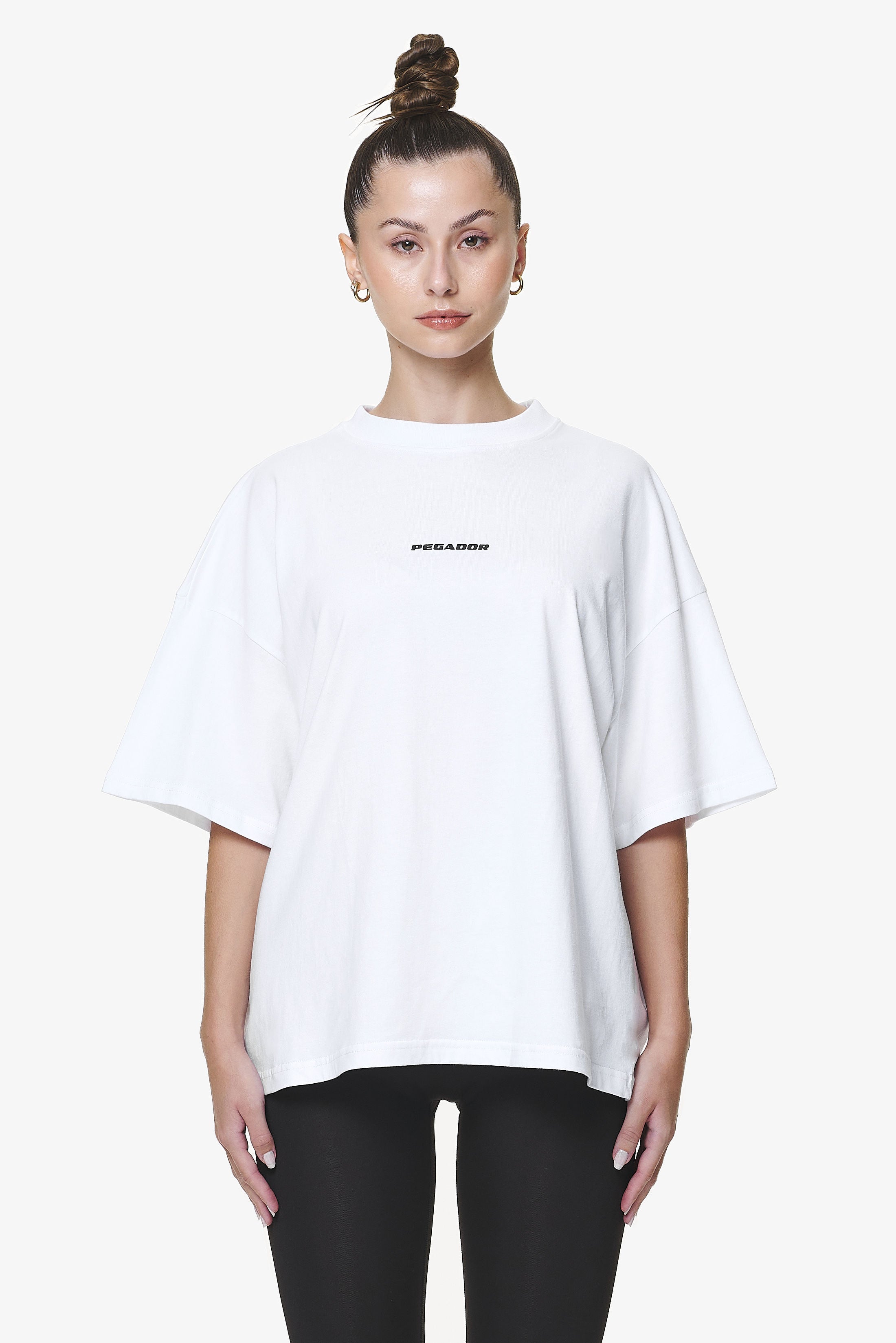 Pegador Bel Air Heavy Oversized Tee White Gum Hauptansicht aus der Do not Disturb Kollektion für DaHerren