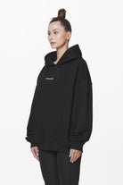 Pegador Atna Logo Oversized Hoodie Black Gegenansicht aus der Do not Disturb Kollektion für DaHerren