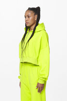 Pegador Marla Cropped Zip Hoodie Washed Lime Yellow Gum Seitenansicht aus der Do not Disturb Kollektion für DaHerren