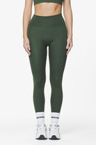 Pegador Oslo Leggings Sage Green Hauptansicht aus der Do not Disturb Kollektion für DaHerren