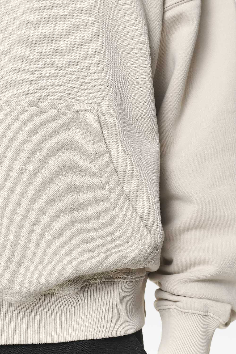 Pegador Wintor Inside Out Terry Boxy Hoodie Washed Dust Cream Detailshot aus der Do not Disturb Kollektion für Herren