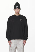 Pegador Barone Oversized Longsleeve Black Seitenansicht aus der Do not Disturb Kollektion für Herren