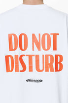 Pegador Crail Oversized Tee White Detailshot aus der Do not Disturb Kollektion für Herren