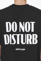 Pegador Crail Oversized Tee Black Detailshot aus der Do not Disturb Kollektion für Herren