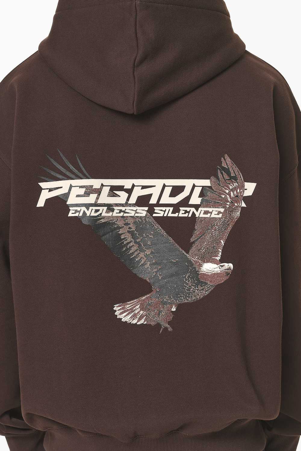 Pegador Fenton Oversized Sweat Jacket Washed Oak Brown Detailshot aus der Do not Disturb Kollektion für Herren