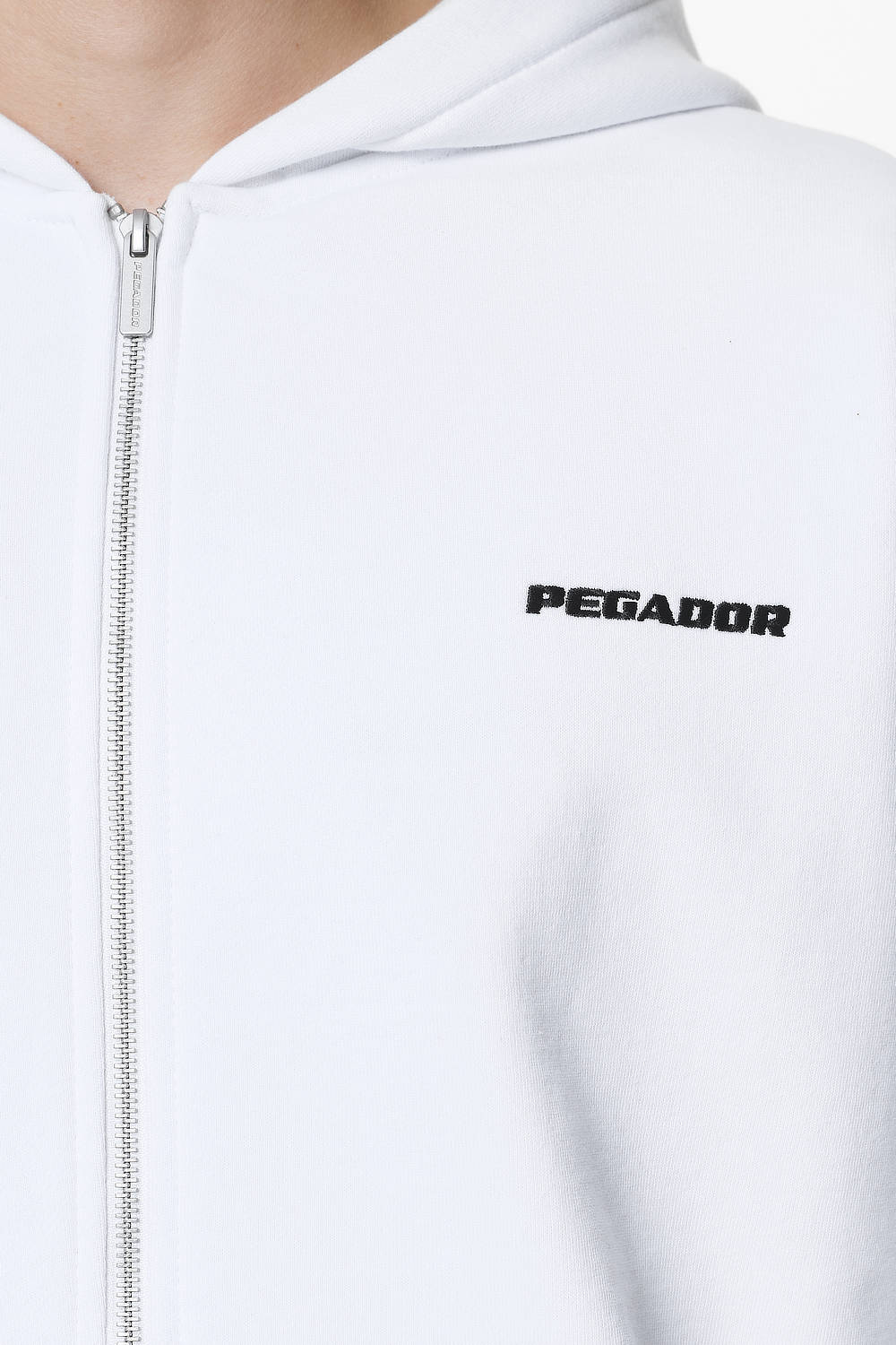 Pegador Logo Oversized Sweat Jacket White Detailshot aus der Do not Disturb Kollektion für Herren