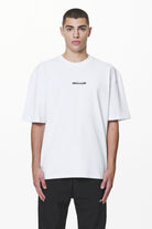 Pegador Furber Oversized Tee White Seitenansicht aus der Do not Disturb Kollektion für Herren