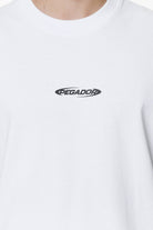 Pegador Furber Oversized Tee White Detailshot aus der Do not Disturb Kollektion für Herren