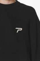 Pegador Deary Knit Sweater Black Detailshot aus der Do not Disturb Kollektion für Herren