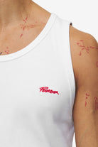 Pegador Gino Rib Undershirt White Red Detailshot aus der High summer Kollektion für Herren