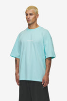 Pegador Colne Logo Oversized Tee Washed Sky Blue White Gegenansicht aus der High summer Kollektion für Herren