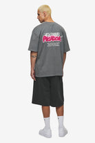 Pegador Barret Oversized Tee Vintage Grey Detailshot aus der High summer Kollektion für Herren