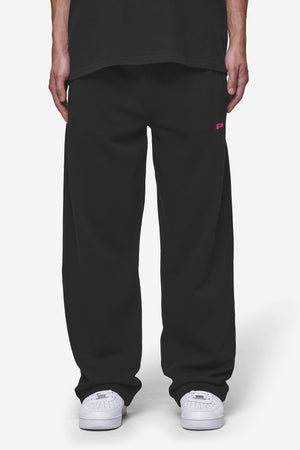 Pegador Leono Loose Sweat Pants Washed Black Virtual Pink Gum Hauptansicht aus der Most Alive Kollektion für Herren