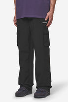 Pegador Laight Cargo Tech Pants Black Hauptansicht aus der Most Alive Kollektion für Herren