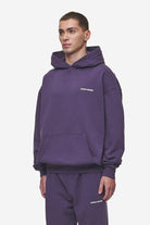 Pegador Logo Oversized Hoodie Washed Deep Purple Seitenansicht aus der Most Alive Kollektion für Herren