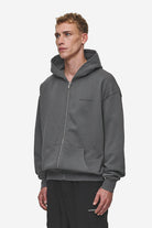 Pegador Colne Logo Oversized Sweat Jacket Washed Anthracite Black Gegenansicht aus der Most Alive Kollektion für Herren