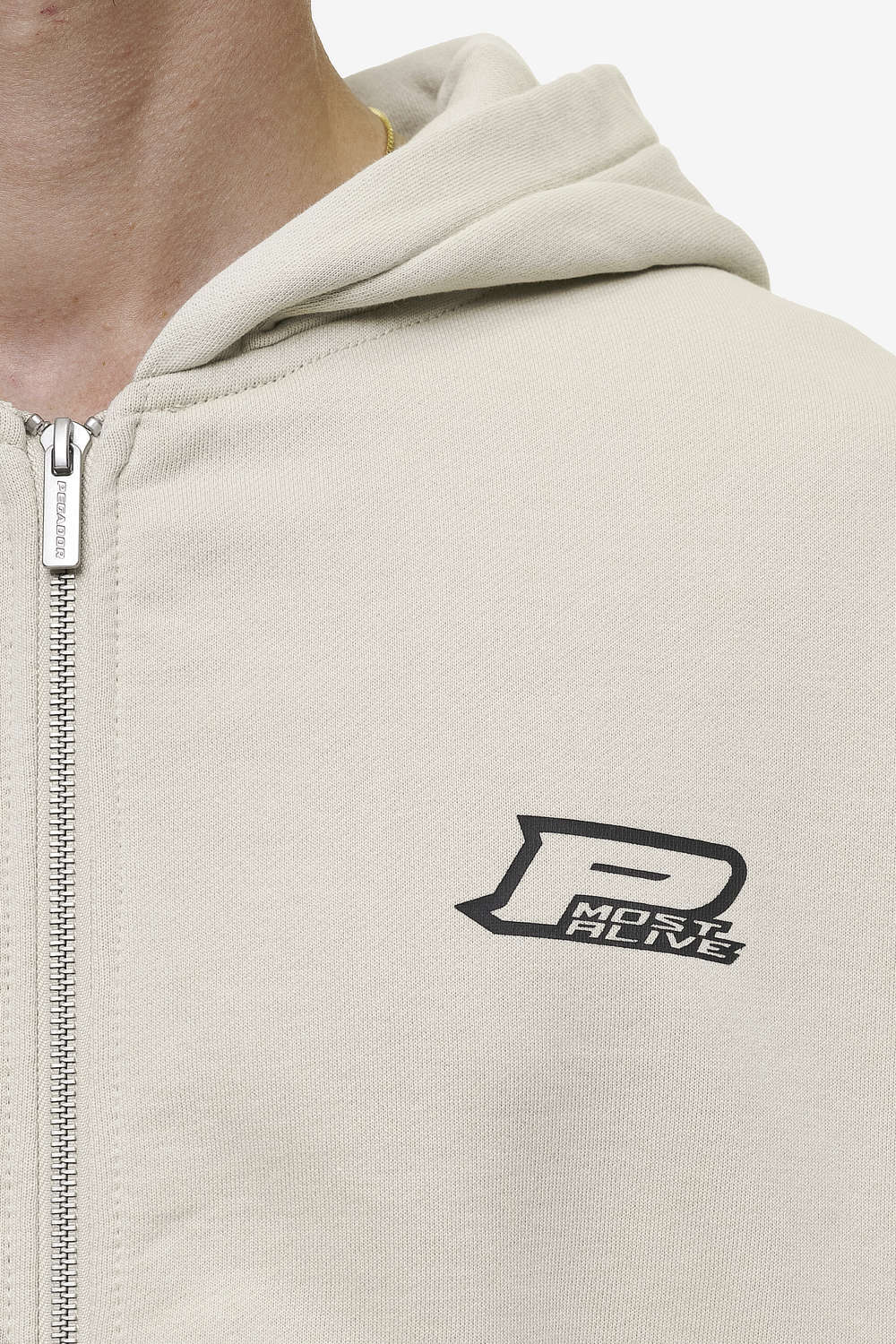 Pegador Fox Oversized Sweat Jacket Washed Light Beige Detailshot aus der Most Alive Kollektion für Herren