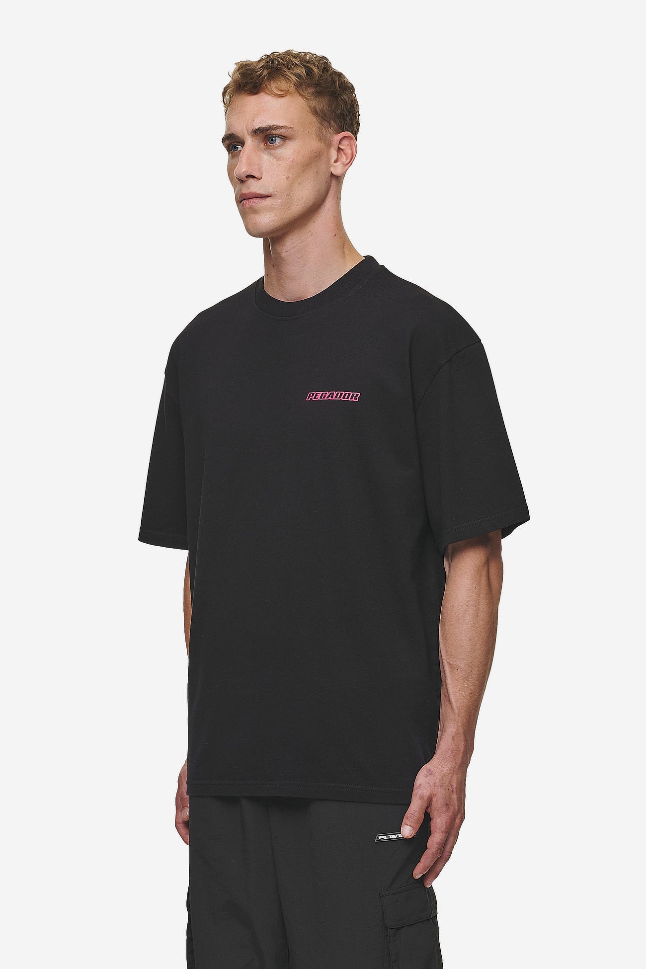 Pegador Bowin Oversized Tee Washed Black Gegenansicht aus der Most Alive Kollektion für Herren