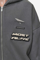 Pegador Hogan Boxy Sweat Jacket Washed Anthracite Detailshot aus der Most Alive Kollektion für Herren