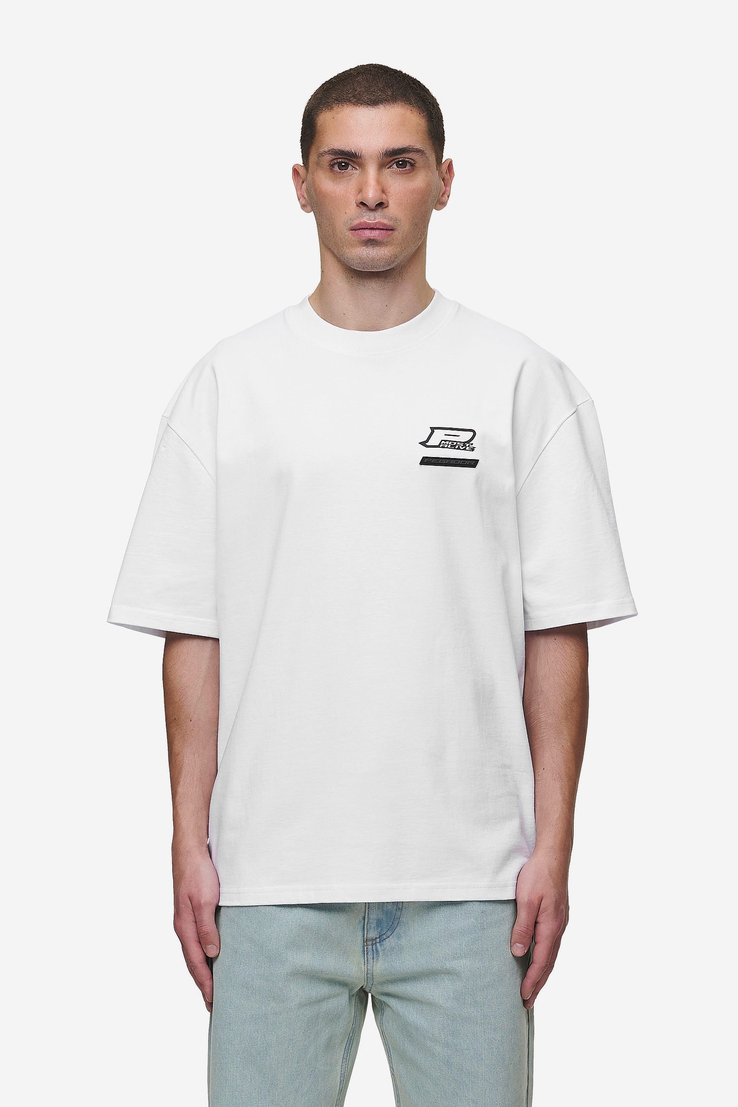 Pegador Hawkins Oversized Tee White Seitenansicht aus der Most Alive Kollektion für Herren