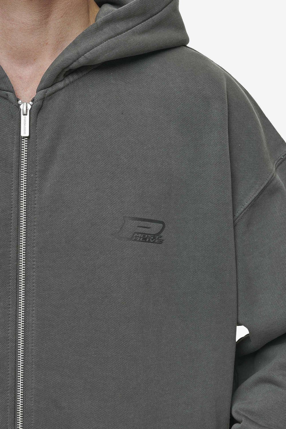 Pegador Lance Oversized Sweat Jacket Vintage Anthracite Detailshot aus der Most Alive Kollektion für Herren