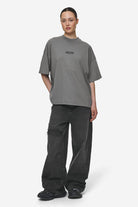 Pegador Sora Heavy Oversized Tee Washed Deep Grey Ganzkörper Bild aus der Most Alive Kollektion für DaHerren