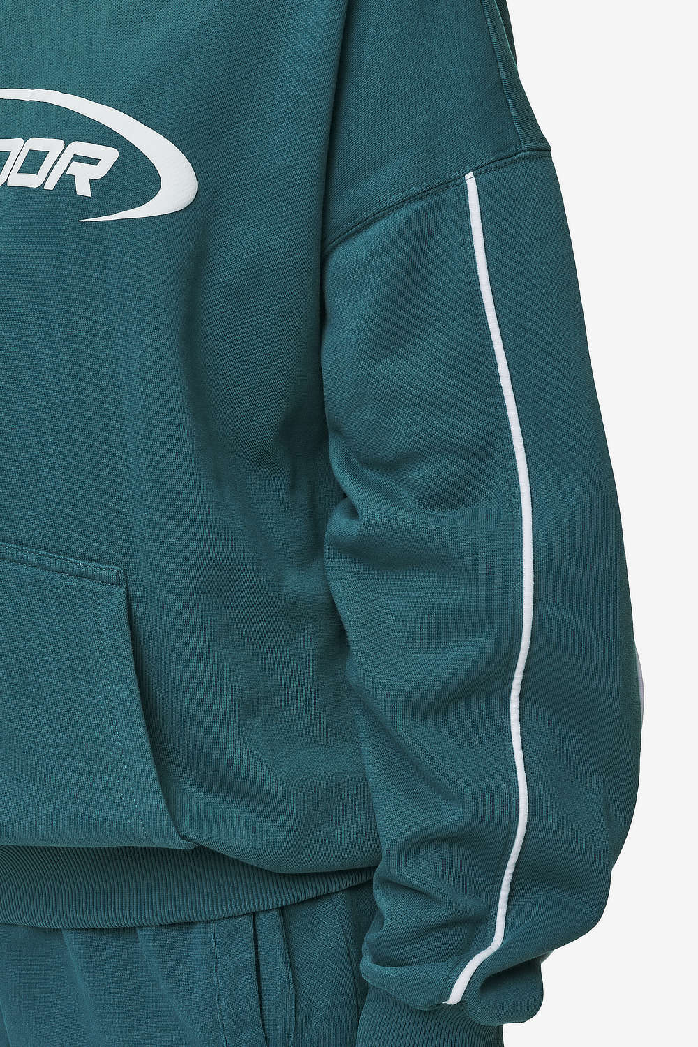 Pegador Naomi Oversized Hoodie Washed Urban Turquoise Detailshot aus der Most Alive Kollektion für DaHerren