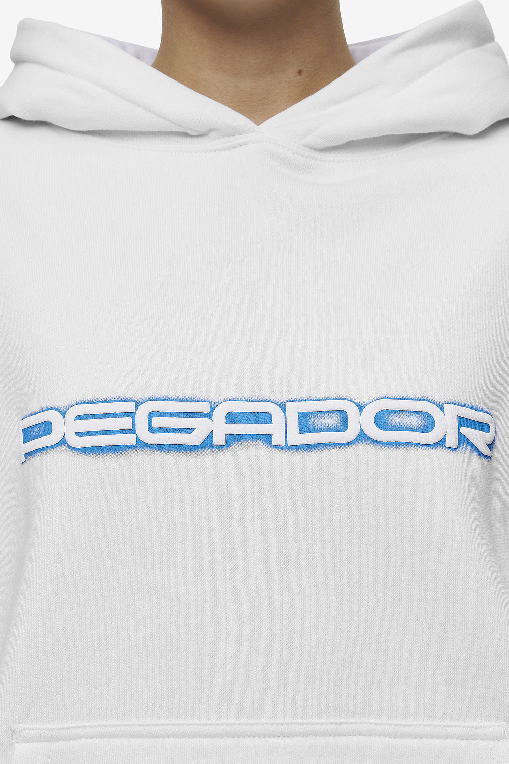 Pegador Mila Oversized Hoodie White Detailshot aus der Most Alive Kollektion für DaHerren