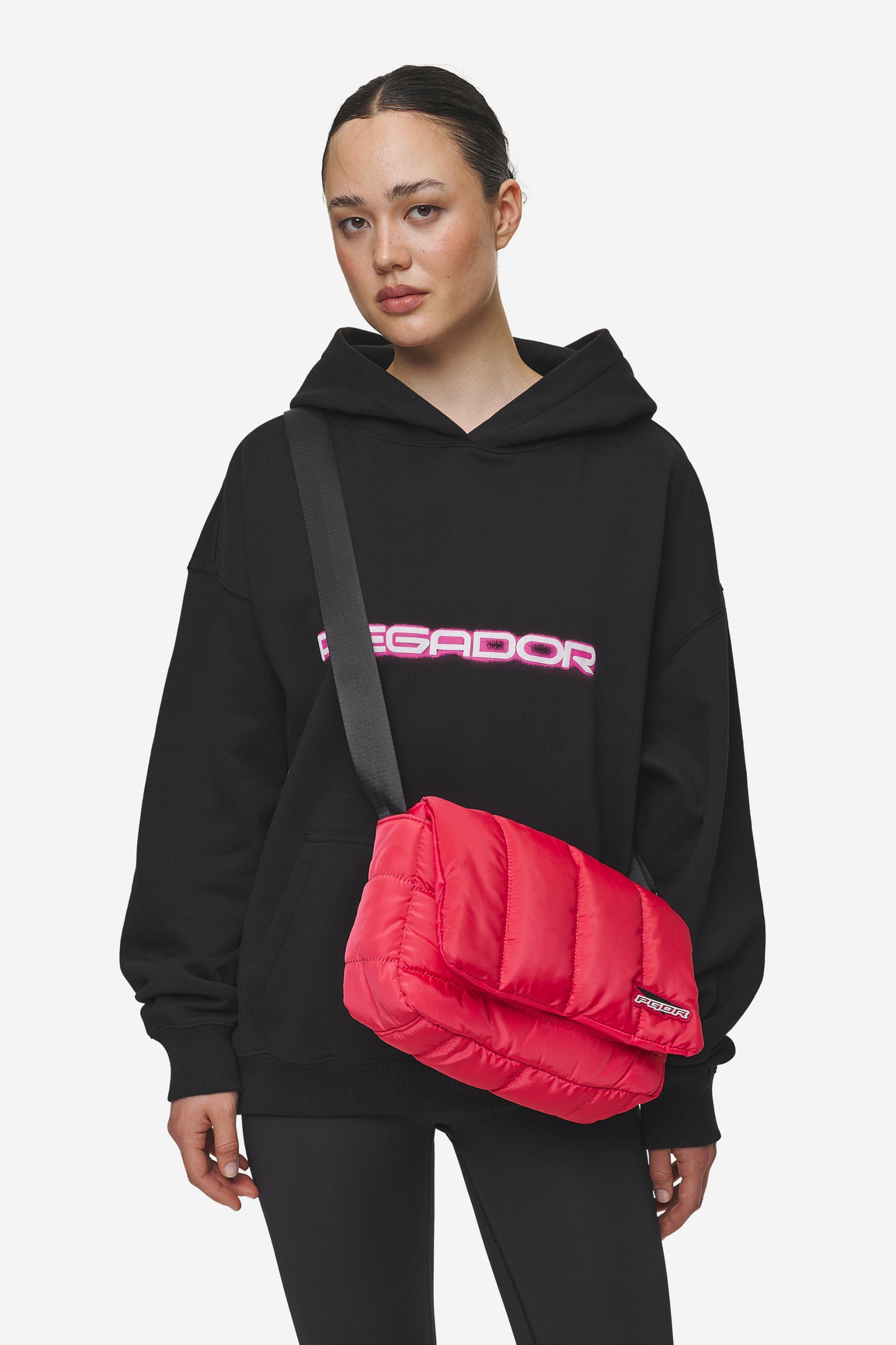 Pegador Blamor Rubber Puffer Bag Virtual Pink Detailshot aus der Most Alive Kollektion für Herren