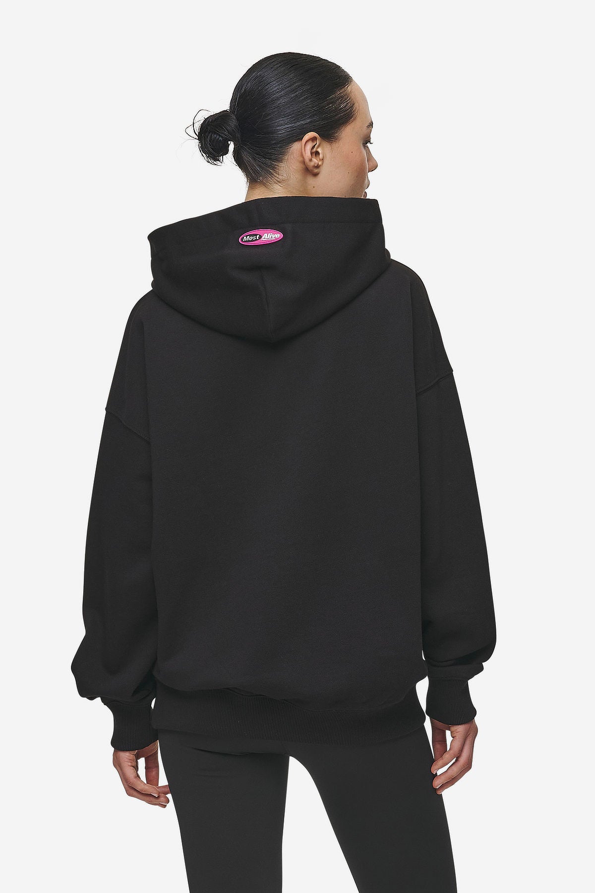 Pegador Tori Oversized Hoodie Washed Black Detailshot aus der Most Alive Kollektion für DaHerren