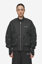 Pegador Shila Oversized Bomberjacket Black Seitenansicht aus der Most Alive Kollektion für DaHerren