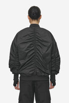 Pegador Shila Oversized Bomberjacket Black Detailshot aus der Most Alive Kollektion für DaHerren